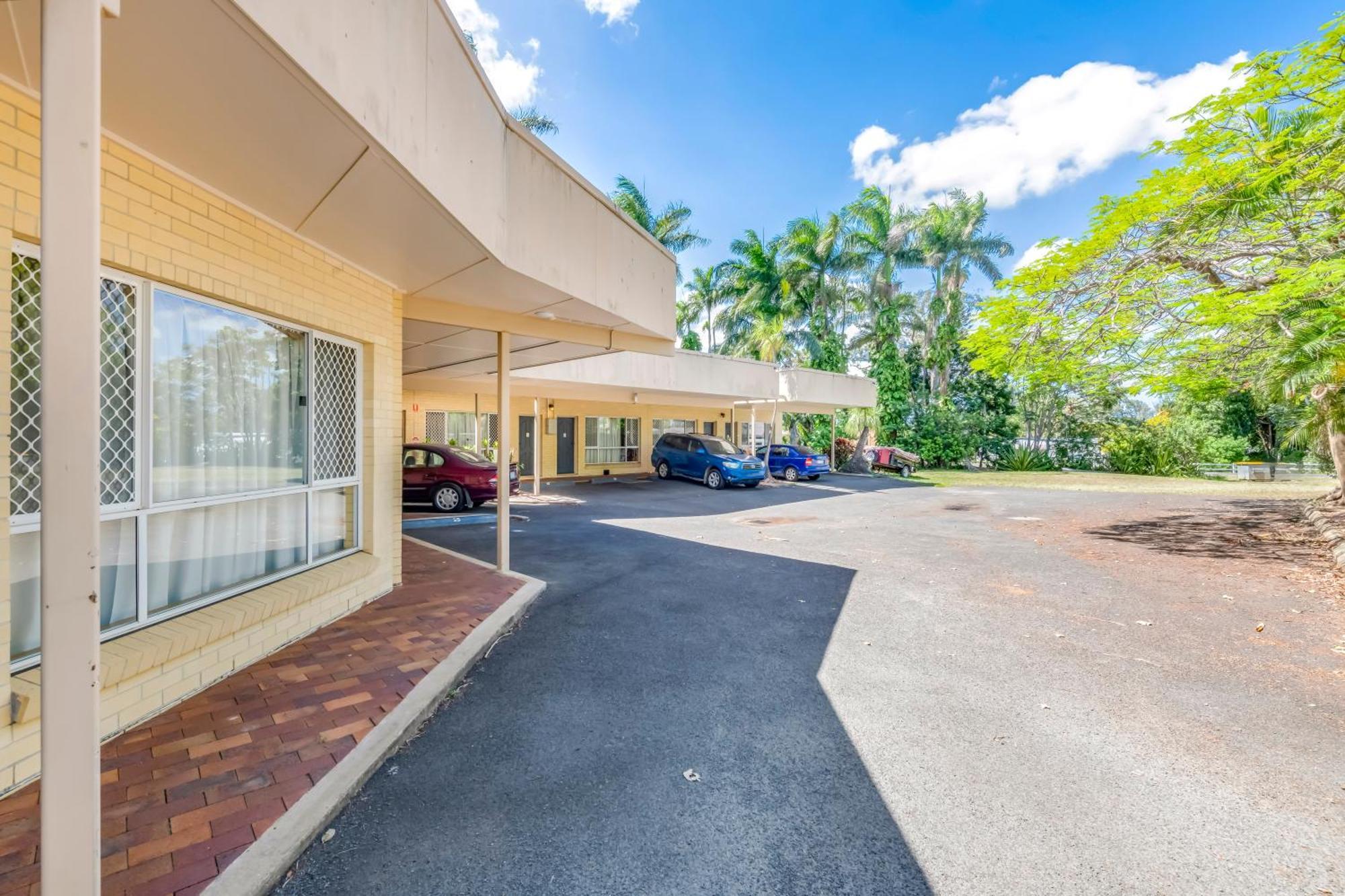Bundaberg International Motor Inn Kültér fotó