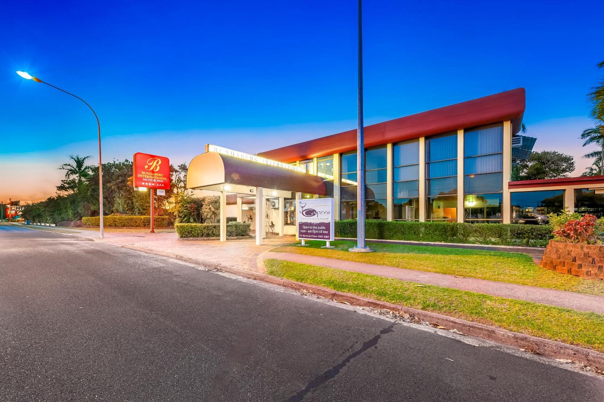 Bundaberg International Motor Inn Kültér fotó